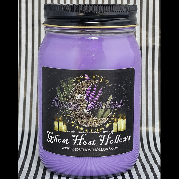 Amas Veritas candle
