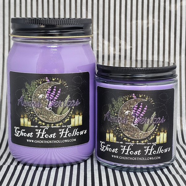 Amas Veritas candle