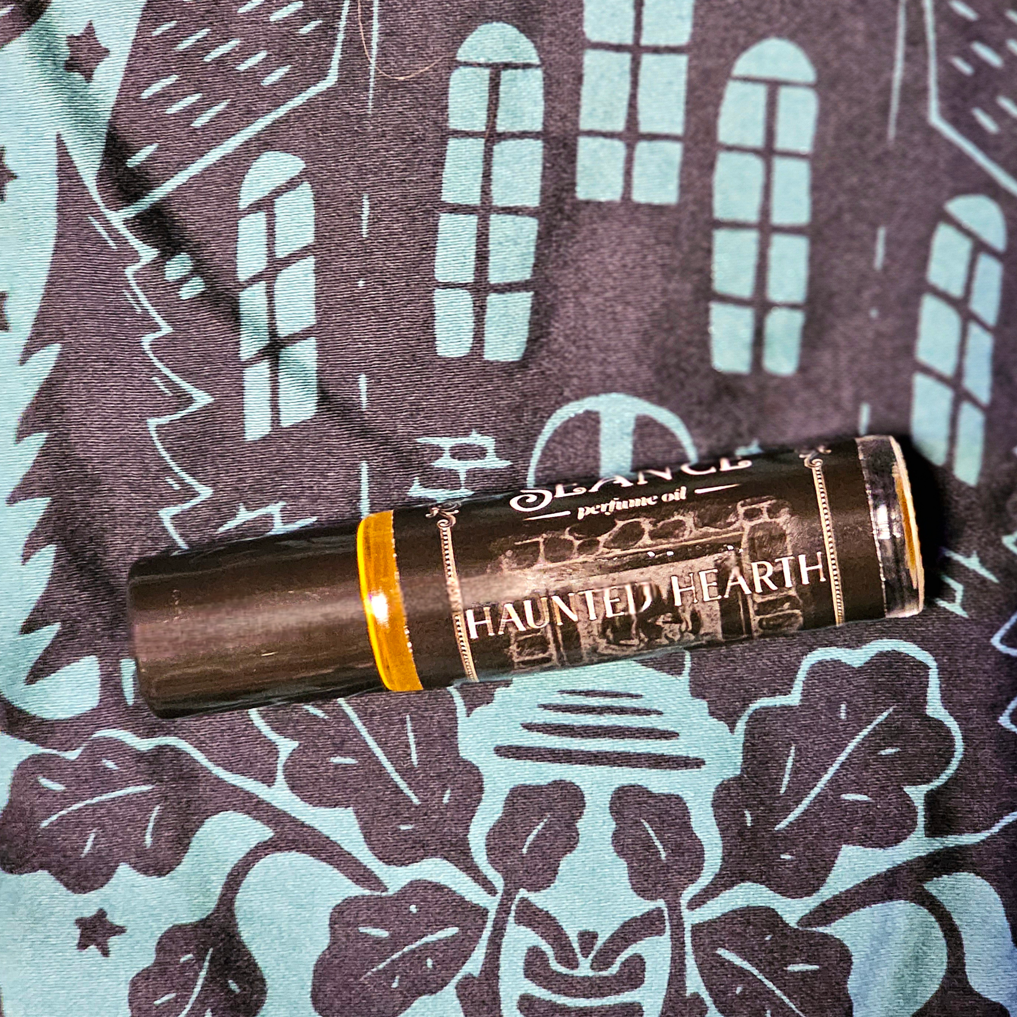 Haunted Hearth perfume by Seance